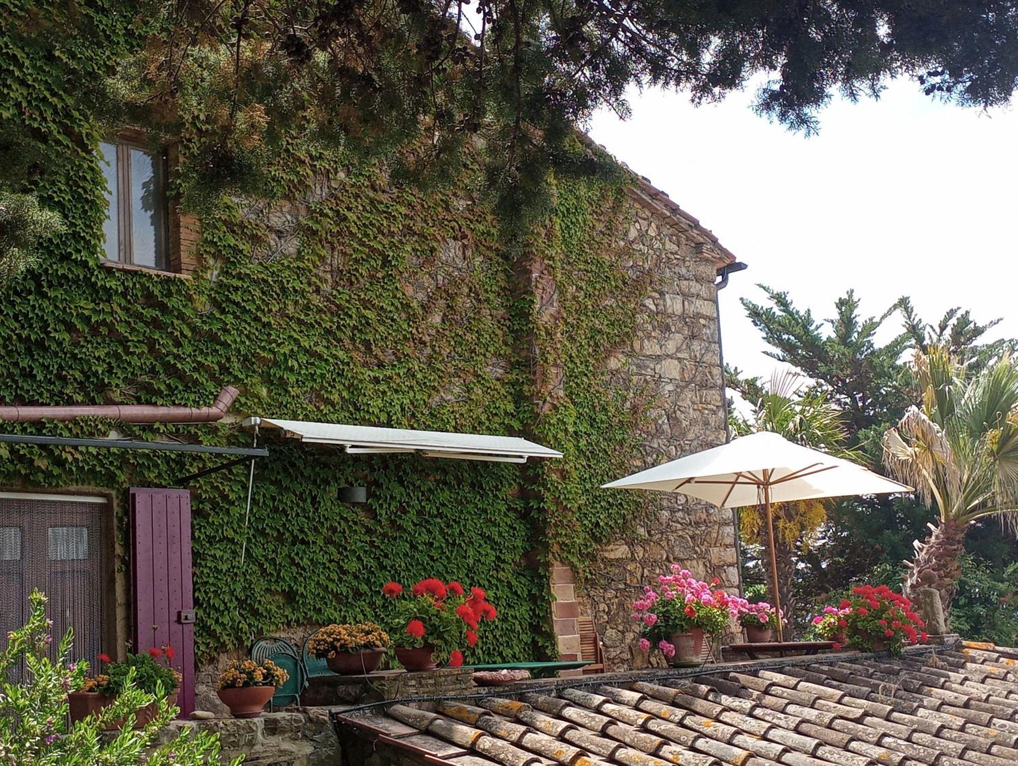 Casa Marju Guest House Montemassi Exterior photo